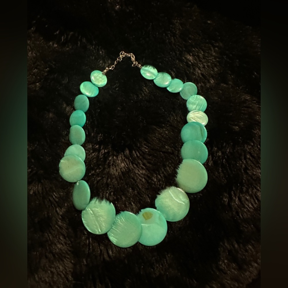 Turquoise Necklace - Picture 2 of 3